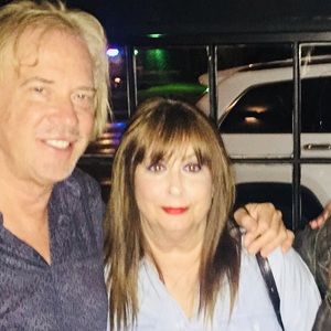 Meet your Posher, Debi